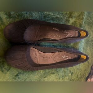 Dexflex Comfort Women's Black Wedges 11W